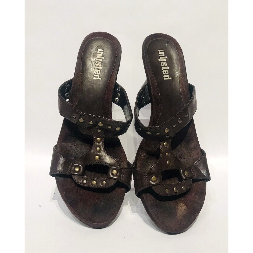 Unlisted Womens Brown heels Size 7.5 Wild at Heart
